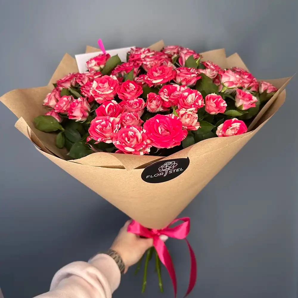 Букет кустовой розы